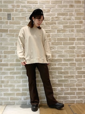 「Lee（リー）のアイテム（スウェット）」を使った、かわの くみこさん（レディース・154cm）の冬コーディネート