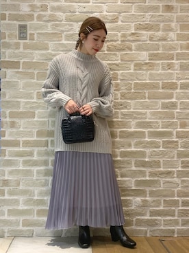 「ケーブルニット」｜「アイテム（トートバッグ）」を使った、かわの くみこさん（レディース・154cm）の冬コーディネート