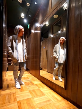 「デニムから始まったライフスタイルブランド」｜「アイテム（帽子）」を使った、DIESEL KOHEYさん（メンズ・172cm）の冬コーディネート