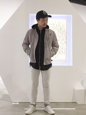 「デニムから始まったライフスタイルブランド」｜「アイテム（ライダースジャケット）」を使った、DIESEL KOHEYさん（メンズ・172cm）の春コーディネート