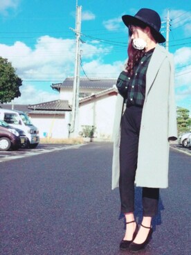 「コラボ」｜「アイテム（チェスターコート）」を使った、IWASAKI( Ꙭ)さん（レディース・155cm）の冬コーディネート