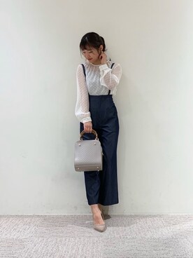 「アイテム（パンプス、グレー系）」を使った、nanaさん（レディース・160cm）の春コーディネート