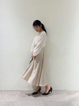 「アイテム（パンプス、グレー系）」を使った、nanaさん（レディース・160cm）の春コーディネート