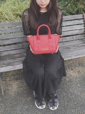 「アイテム（ボストンバッグ、レッド系）」を使った、のかさん（レディース・153cm）の秋コーディネート