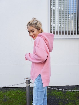 「アイテム（パーカー、ピンク系）」を使った、FIG&VIPER_hayamiさん（レディース・155cm）の秋コーディネート