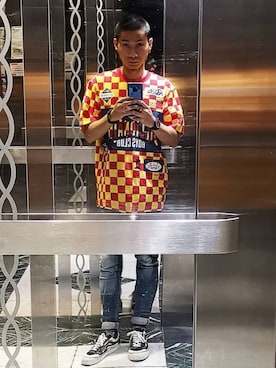 「VANQUISH」｜「アイテム（その他シューズ）」を使った、Caspar Poonさん（メンズ・167cm）の夏コーディネート
