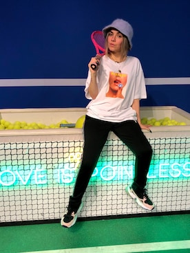 「kicks」｜「アイテム（帽子）」を使った、Pauly さん（レディース・157cm）の春コーディネート