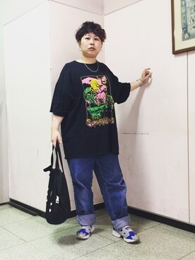 「Levi's（リーバイス）のアイテム（デニムパンツ、ブルー系）」を使った、なーさんさん（レディース・156cm）の夏コーディネート