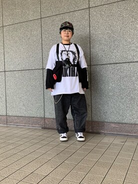 「古着のアイテム（Tシャツ/カットソー、ブラック系）」を使った、なーさんさん（レディース・156cm）の春コーディネート