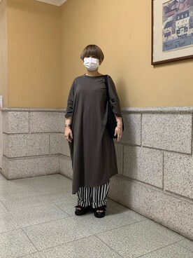 「no brand（ノーブランド）のアイテム（ワンピース/ドレス、グレー系）」を使った、なーさんさん（レディース・156cm）の秋コーディネート