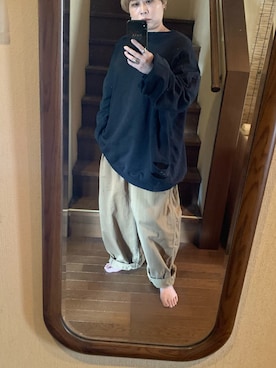 「PUNYUS（プニュズ）のアイテム（スウェット、ブラック系）」を使った、なーさんさん（レディース・156cm）の冬コーディネート