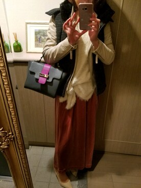 「braccialini（ブラッチャリーニ）のアイテム」を使った、RIEさん（レディース・163cm）の冬コーディネート