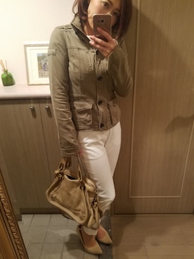 「Abercrombie&Fitch（アバークロンビーアンドフィッチ）のアイテム（ミリタリージャケット）」を使った、RIEさん（レディース・163cm）の春コーディネート