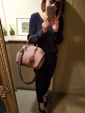 「COCCINELLE（コチネレ）のアイテム」を使った、RIEさん（レディース・163cm）の春コーディネート