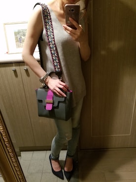 「braccialini（ブラッチャリーニ）のアイテム」を使った、RIEさん（レディース・163cm）の夏コーディネート