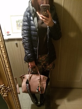 「COCCINELLE（コチネレ）のアイテム」を使った、RIEさん（レディース・163cm）の秋コーディネート