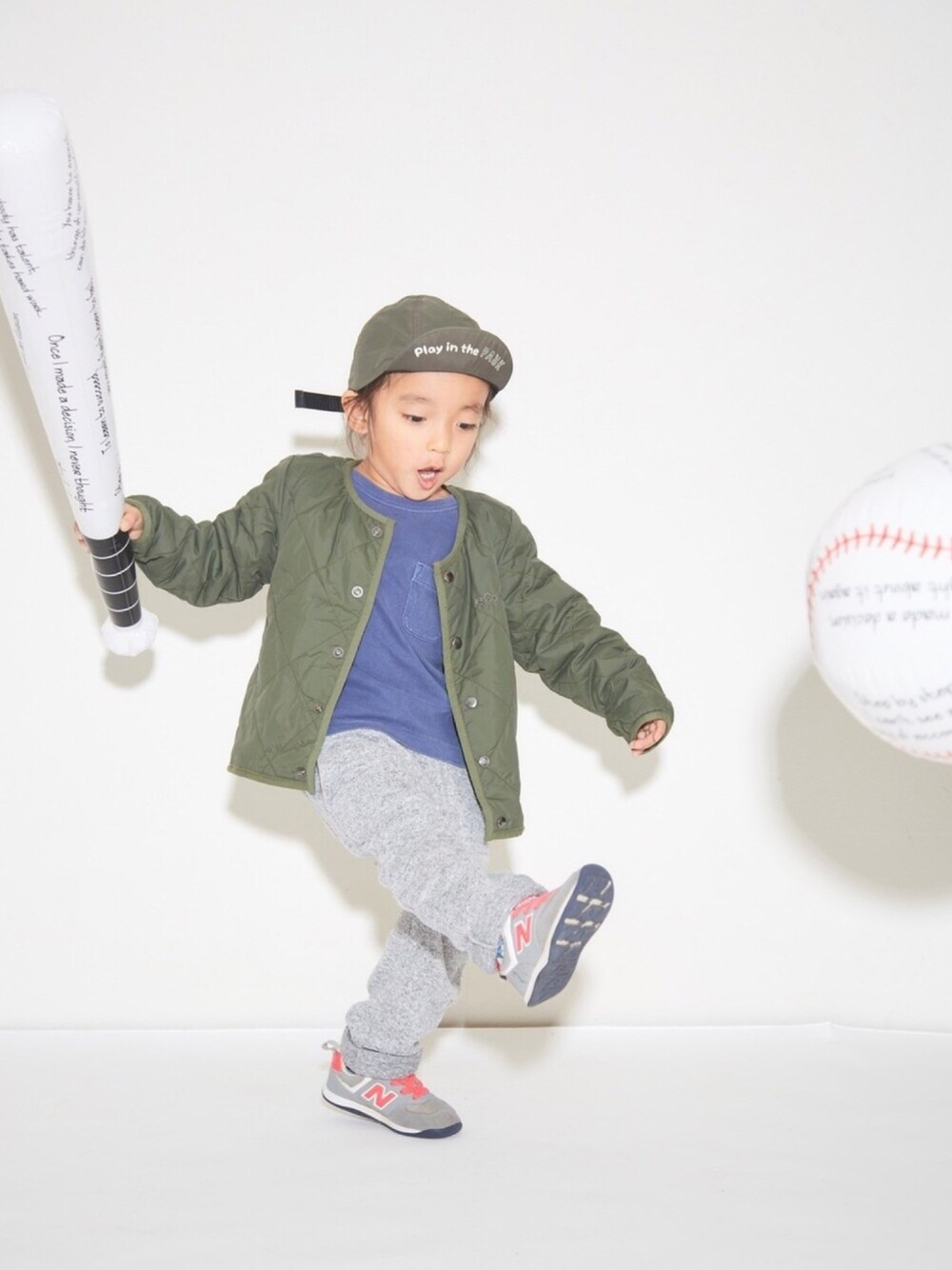 「kids、秋冬コーデ、4歳、男の子、THEPARKSHOP」｜「THE PARK SHOPの【THE PARK SHOP(ザパークショップ)】KICKBOY キャップ ◆（キャップ、グリーン系）」を使った、zenさん（キッズ・90cm）の秋コーディネートの1枚目の写真