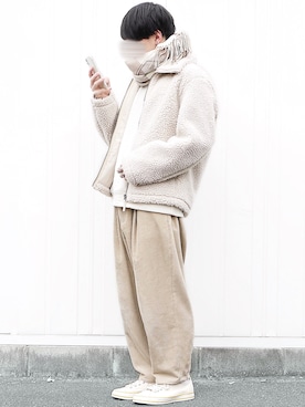 「アイテム（ストール/ショール）」を使った、89さん（メンズ・168cm）の秋コーディネート