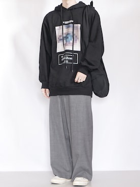 「SHAREEF（シャリーフ）のアイテム（パーカー）」を使った、89さん（メンズ・168cm）の秋コーディネート