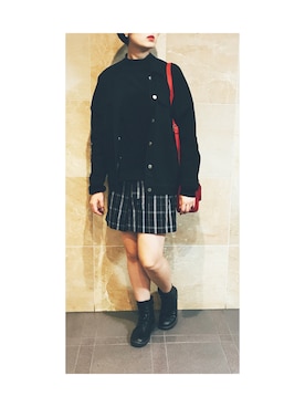 「アイテム（ボストンバッグ、レッド系）」を使った、Niinaさん（レディース・168cm）の秋コーディネート