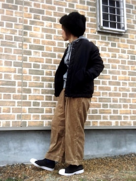 「NIRAME.CO（ニラメッコ）のアイテム（パーカー）」を使った、♡、。・S♡、。・:*:・さん（レディース・159cm）の冬コーディネート