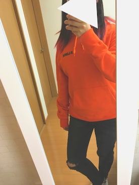 「XLARGE（エクストララージ）のOG FLIP PULLOVER HOOD SWEAT（パーカー、オレンジ系）」を使った、Ｌｉｓａさん（レディース・153cm）の春コーディネート