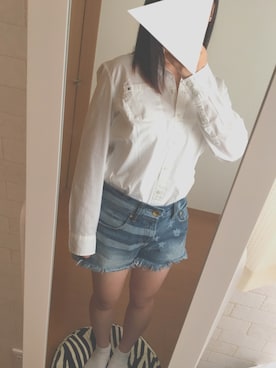 「TOMMY HILFIGER（トミーヒルフィガー）のSOLID ROLL TAB CORE FA15（シャツ/ブラウス、ホワイト系）」を使った、Ｌｉｓａさん（レディース・153cm）の夏コーディネート