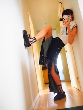 「カメラ女子」｜「アイテム（ローファー）」を使った、M&さん（レディース・164cm）の春コーディネート