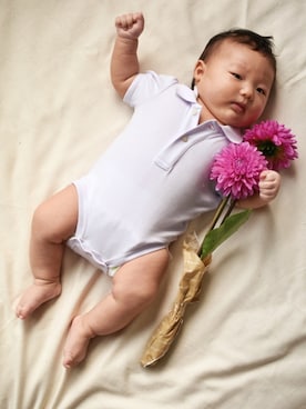 「アイテム（その他ベビー用品、パープル系）」を使った、Kちゃんさん（キッズ・50cm）の秋コーディネート