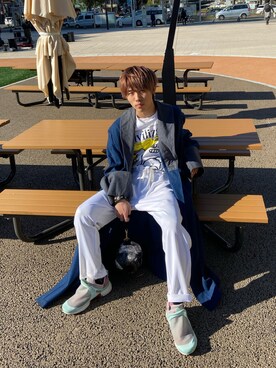 「JUNYA WATANABE MAN（ジュンヤワタナベマン）のアイテム（Tシャツ/カットソー）」を使った、Kazumaさん（メンズ・172cm）の春コーディネート