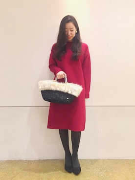 「アイテム（ワンピース/ドレス、レッド系）」を使った、ままちゃんさん（レディース・156cm）の冬コーディネート