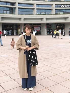 「niko and...（ニコアンド）のアイテム（ポンチョ）」を使った、Yu Ann Chenさん（レディース・160cm）の秋コーディネート