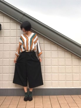 「スエードシューズ」｜「アイテム（腕時計）」を使った、RiOさん（レディース・157cm）の秋コーディネート