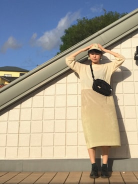 「BEAMS（ビームス）のアイテム（イヤリング）」を使った、RiOさん（レディース・157cm）の春コーディネート