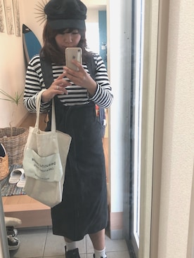 「NANO universe（ナノユニバース）のアイテム（サロペット/オーバーオール）」を使った、チエさん（レディース・161cm）の春コーディネート