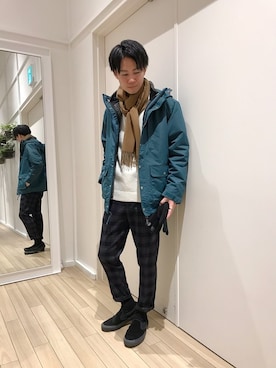 「RAGEBLUE（レイジブルー）のアイテム（マウンテンパーカー）」を使った、大良【RAGEBLUE橿原】さん（メンズ・172cm）の冬コーディネート