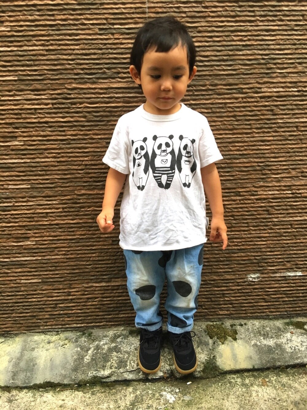 「kuobao、郭寶、20170731、markey's、nikeairforce、韓國子供服、2y4m」｜「MARKEY'Sのアイテム（Tシャツ/カットソー、ホワイト系）」を使った、郭寶さん（キッズ・90cm）の夏コーディネートの1枚目の写真