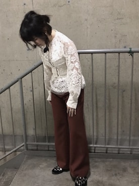 「TOGA PULLA（トーガ　プルラ）のアイテム（スリッポン）」を使った、rino  gotoさん（レディース・160cm）の春コーディネート