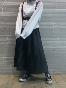 UNITED TOKYO 名古屋｜rino  goto使用「UNITED TOKYO（プリーツコンビチノスカート）」的時尚穿搭