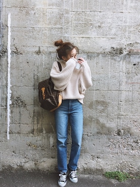 「ハイウエストストレートジーンズ」｜AYAさん（レディース・157cm）の冬コーディネート