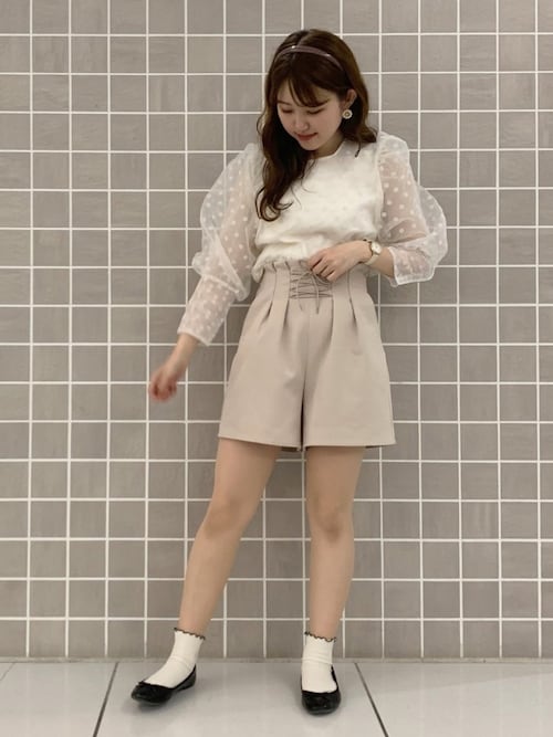 ゆうか One After Another Nice Claup 札幌パセオ店 Tutuannaのソックス 靴下を使ったコーディネート Wear