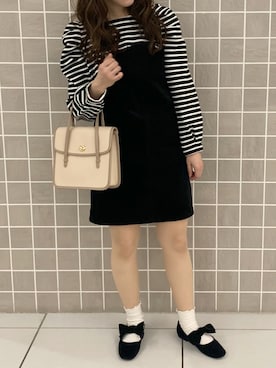 「one after another NICE CLAUP（ワンアフターアナザーナイスクラップ）のアイテム（ジャンパースカート）」を使った、ゆうかさん（レディース・155cm）の秋コーディネート