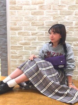 Asukaさんの「SET2点 スキッパーシャツ+ニットベスト ●」を使ったコーディネート