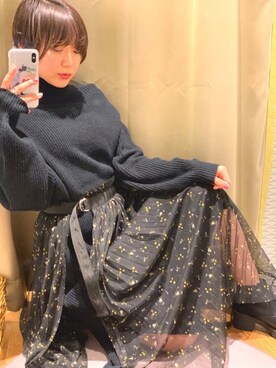 「earth music&ecology（アースミュージックアンドエコロジー）の・スリットニットワンピース ●（ワンピース、ブラック系）」を使った、Asukaさん（レディース・154cm）の冬コーディネート