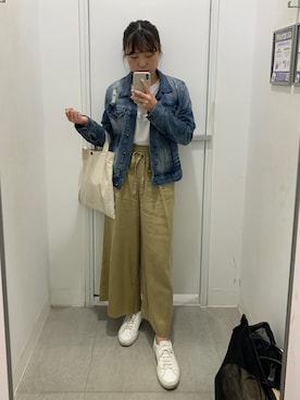 「COMMON PROJECTS（コモンプロジェクト）のアイテム」を使った、Hung Chiuさん（レディース・157cm）の秋コーディネート