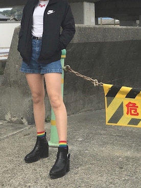 「韓国」｜「アイテム（ナイロンジャケット）」を使った、소さん（レディース・166cm）の春コーディネート