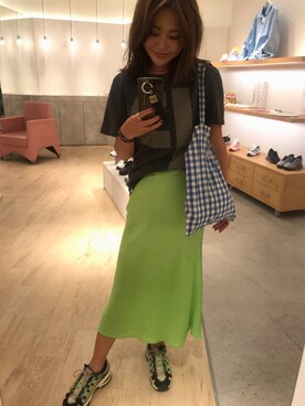 「PUMA」｜「アイテム（PC・スマホグッズ/家電）」を使った、iwata mihoさん（レディース・168cm）の夏コーディネート