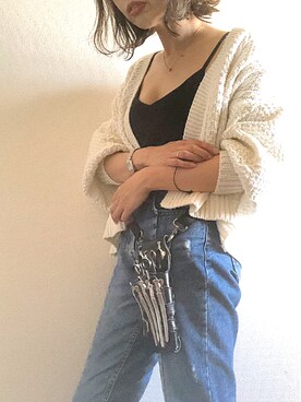 「select MOCA（セレクトモカ）の【GISELe4月号掲載】【GISELe12月号掲載】センタープレスストレートヘムラインカットオフダメージ加工デニム（デニムパンツ）」を使った、miharuさん（レディース・155cm）の秋コーディネート