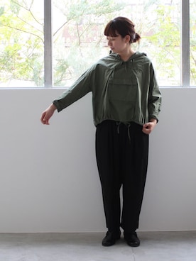 「アイテム（マウンテンパーカー）」を使った、m.nさん（レディース・158cm）の夏コーディネート