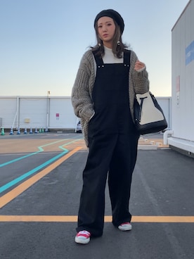 「赤コンバース」｜「アイテム（オールインワン・サロペット）」を使った、miki☺︎さん（レディース・163cm）の秋コーディネート
